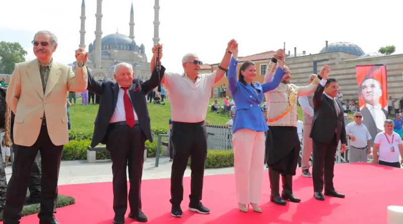 Bir Kırkpınar Geleneği: Ağa Karşılaması