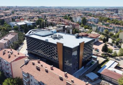 Çok Fonksiyonlu Edirne İl Halk Kütüphanesi Açılışa Gün Sayıyor