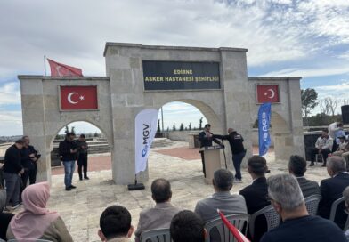 Edirne Asker Hastanesi Şehitliği’nde Anma Programı Düzenlendi